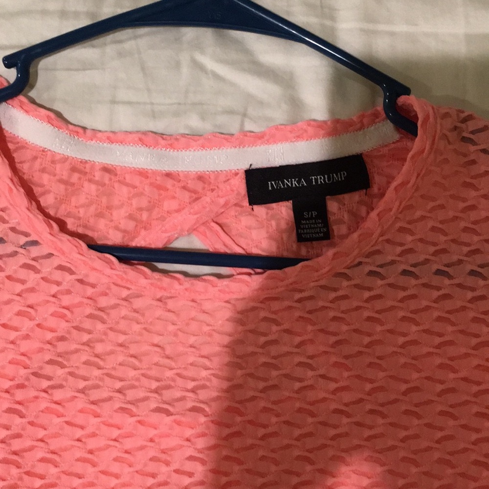 pink top - Picture 3 of 4
